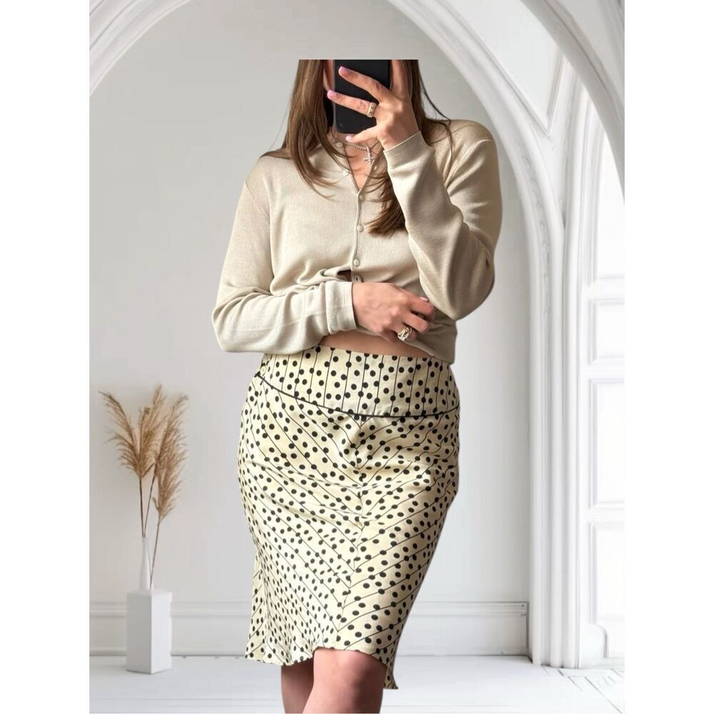 ✨Studio M 100% Silk Cream/Black Sz Medium Skirt✨